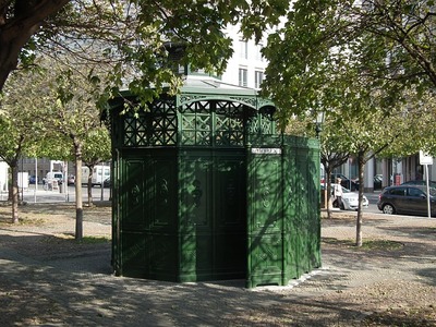 Offentlig toalett i Berlin